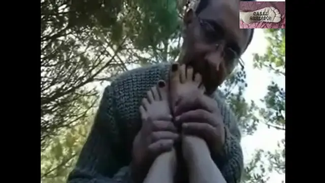 MEL FAPING IN CARPARK FEET ON THE BEACH