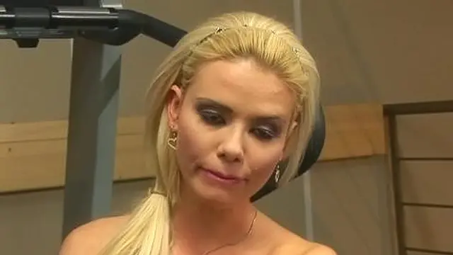 Big Tittied Beauty Caylian Curtis Gets Solo Pleasure At The Gym